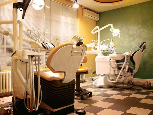 Stomatološka ordinacija Dental Clinic, stomatološke ordinacije Beograd, implantologija