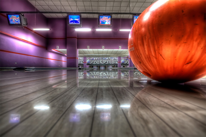 Žabac Bowling, Kuglane i oprema za kuglanje Beograd, play the bowling