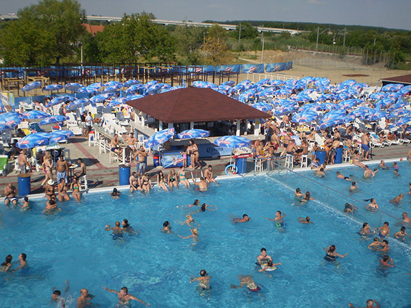 Sportski centar SCORE, sportski centri Beograd, otvoreni bazen Krnjaca