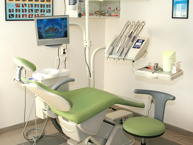 Stomatološka ordinacija Dental studio, stomatoloske ordinacije Beograd, savremena stomatoloska dijagnostika