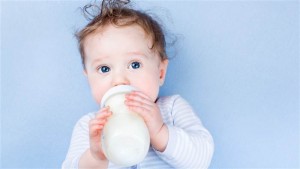 koje-je-mleko-u-ljudskoj-upotrebi-beba