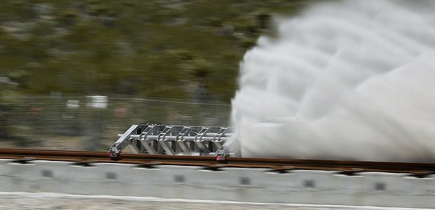 pocelo-testiranje-za-Hyperloop-One